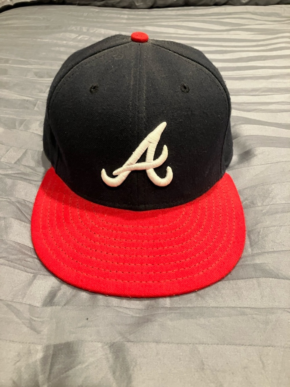 New Era Atlanta Braves Black and Red Fitted Hat with White 'A' Logo